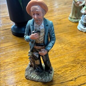 HOMCO Vintage old man figurine.  Great vintage condition.